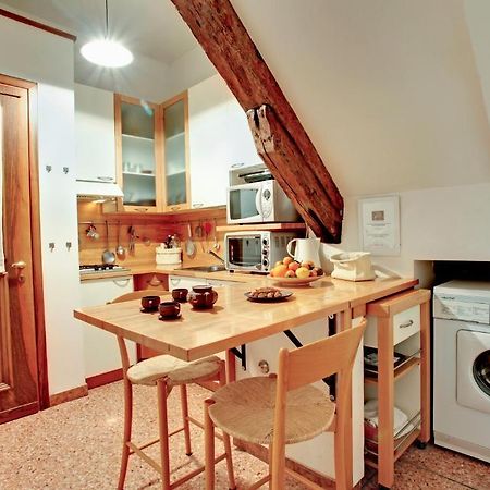 Ca' Cortigiane Suite Venedig Zimmer foto